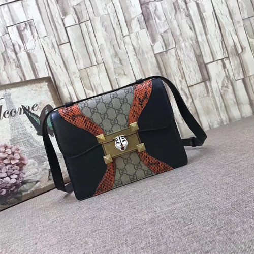 구찌 GG 수프림 숄더백 497995 블랙&브라운