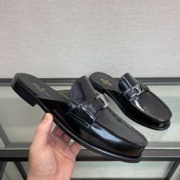 루이비통 남성 슬리퍼 M0427