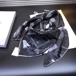 디올 신상 스카프 D1058