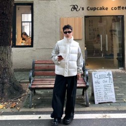 발렌시아가 남여공용 패딩조끼 528816-2