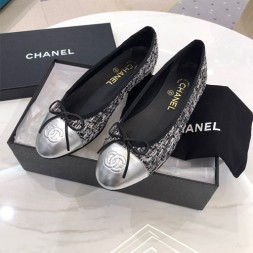 샤넬 신상 로퍼 G34239