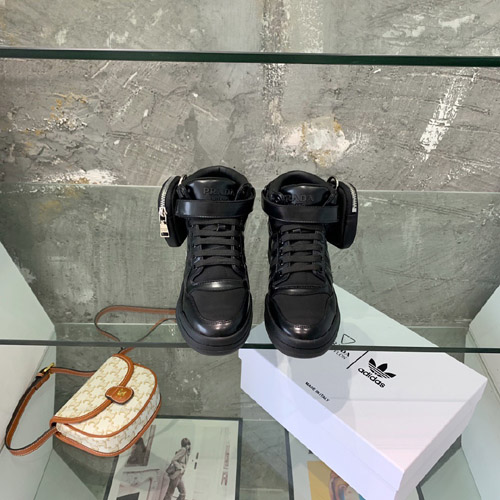 프라다&아디다스 남여공용 스니커즈  F0841-1