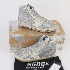 골든구스 남여공용 신상 스니커즈 G305997