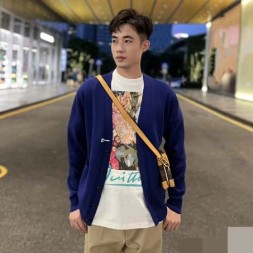 루이비통  남여공용 가디건  M10161