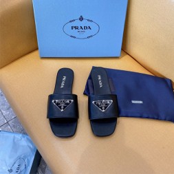 프라다 신상 슬리퍼 F0744 블랙