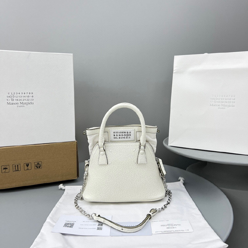 마르지엘라 5AC 백 미니 MM3391 화이트