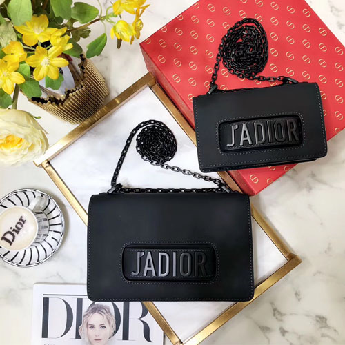 디올 신상  J'Adior 플랩 백 M9002 마사가죽 블랙