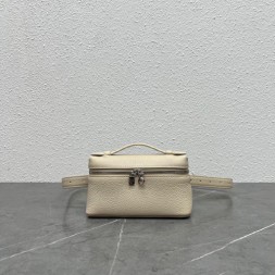 로로피아나 엑스트라 L16 벨트백 LP1903-1