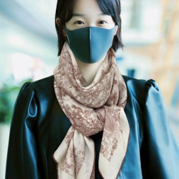 디올 신상 스카프 D1091-1