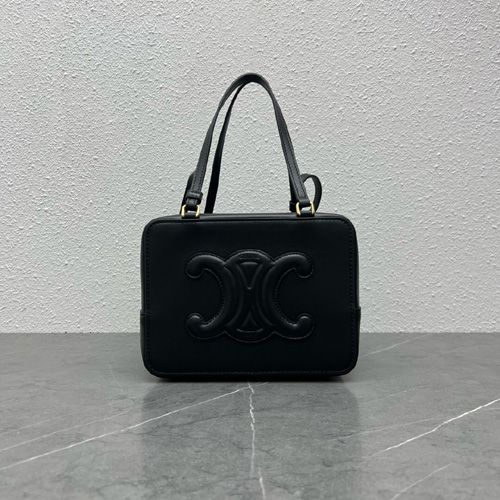 셀린느 트리오페 폴디드 큐브백 111383-3