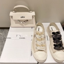 샤넬 신상 스니커즈 G34261 아이보리