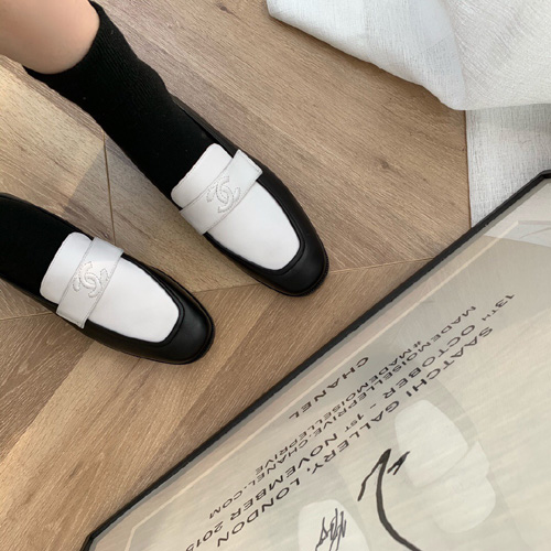 샤넬 신상 로퍼 G34339 화이트