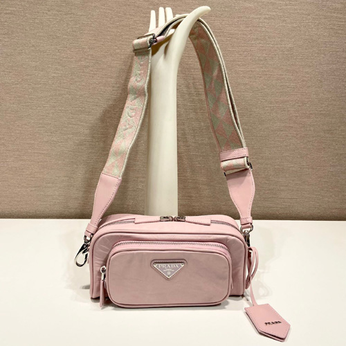 프라다 멀티 포켓 숄더백 1BH198-3
