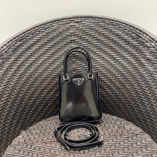 프라다 브러쉬드 레더 스몰 토트백 1BA331-4