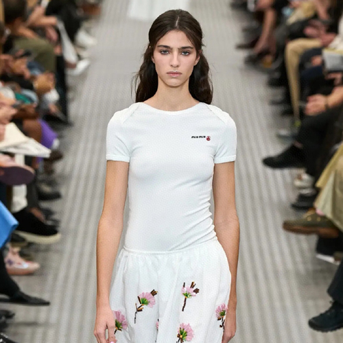 미우미우 여성용 반팔 MIU0084