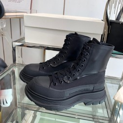 알렉산더 맥퀸  남여공용 스니커즈 586441-6