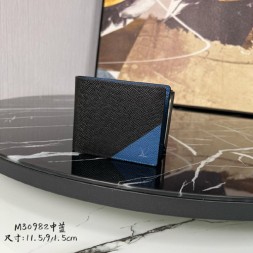 루이비통 멀티플 월릿  M30982-3