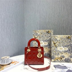 디올 에나멜 레이디백 스몰 M0531-4