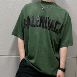 발렌시아가 남여공용 반팔 528800