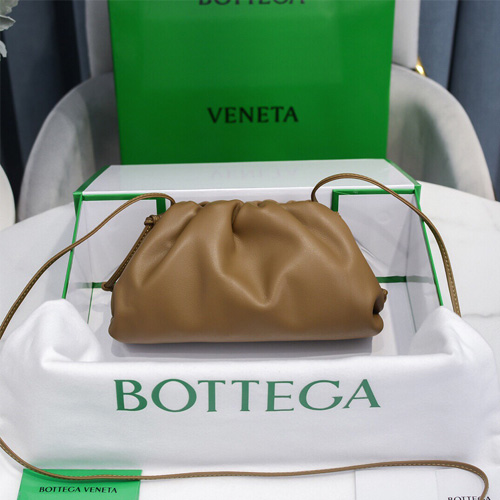 보테가 버터 카프 파우치 20 585852 브라운