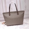 구찌 오피디아 소프트 GG 미디움 토트백 547974