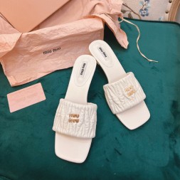 미우미우 신상 슬리퍼 57237-5