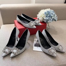 로저비비에 펌프스 RV5501