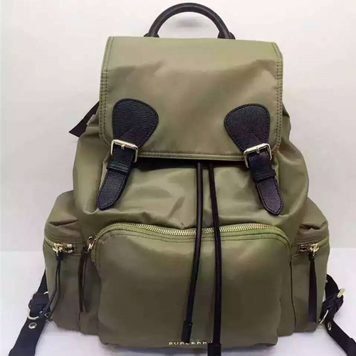 버버리 백팩 40149401