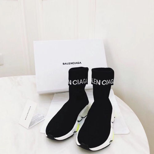 발렌시아가 남여공용 스피드 트레이너 운동화 534379 블랙