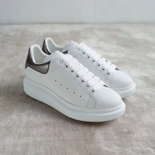 알렉산더맥퀸 오버사이즈 스니커즈 462225