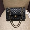 샤넬 클래식 점보백 A1112 미듐 캐비어 블랙
