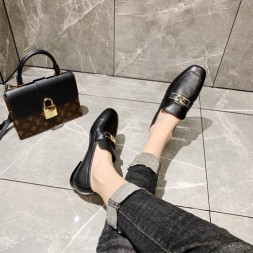 루이비통 여성용 로퍼 M0362 블랙