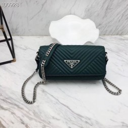 프라다 다이어그램 가죽 숄더백 1BD164 그린