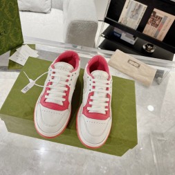 구찌 남여공용 운동화 670479-2