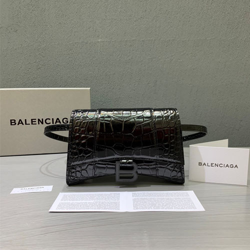 발렌시아가 B 벨트백 92940 블랙 악어무늬