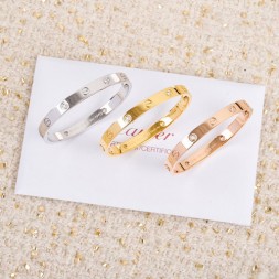 까르띠에 러브 팔찌 CA92536