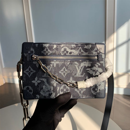 루이비통 미니 소프트 트렁크 M80033