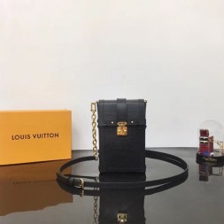 루이비통 포쉐트 트렁크 버티컬 M67871