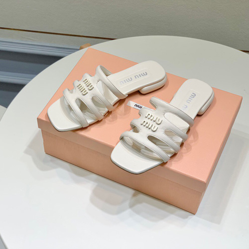 미우미우 신상 슬리퍼 57243-3