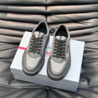 프라다 남성용 스니커즈 F0901-2