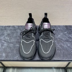 버버리 남성용 신상 스니커즈 801096468-1