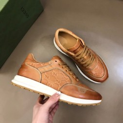 구찌 남성용 스니커즈  670430-2