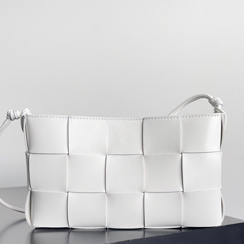 보테가 카세트백 V1003-4