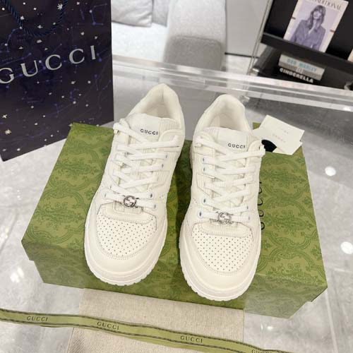 구찌 남여공용 운동화 670500-2