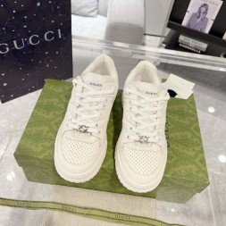 구찌 남여공용 운동화 670500-2