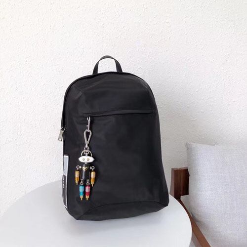 프라다 신상 나일론 백팩 2VZ021 블랙