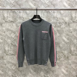 톰브라운 남여공용 니트 TB8739 그레이