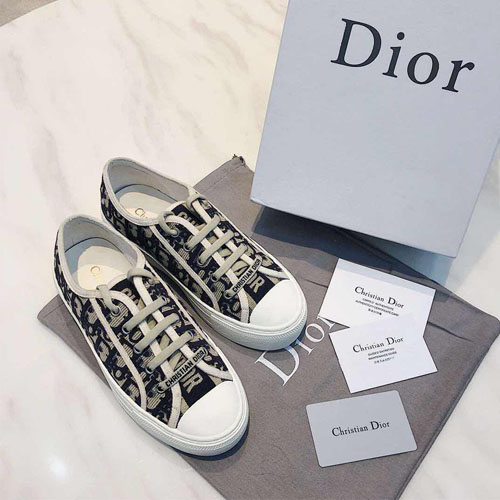 디올 자수 장식 캔버스 스니커즈  KCK211 블루