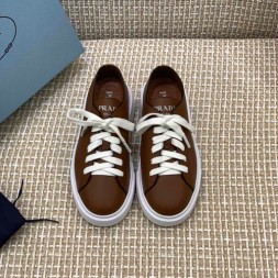 프라다 신상 스니커즈 F0704