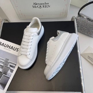 알렉산더 맥퀸  남여공용 스니커즈  586434-17